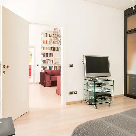 Ghetto Modern Apt For 4, Venice