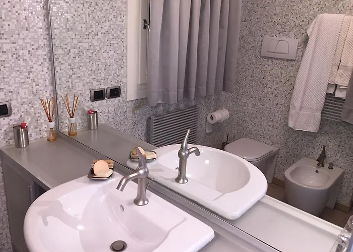 Ghetto Modern For 4, Appartement *