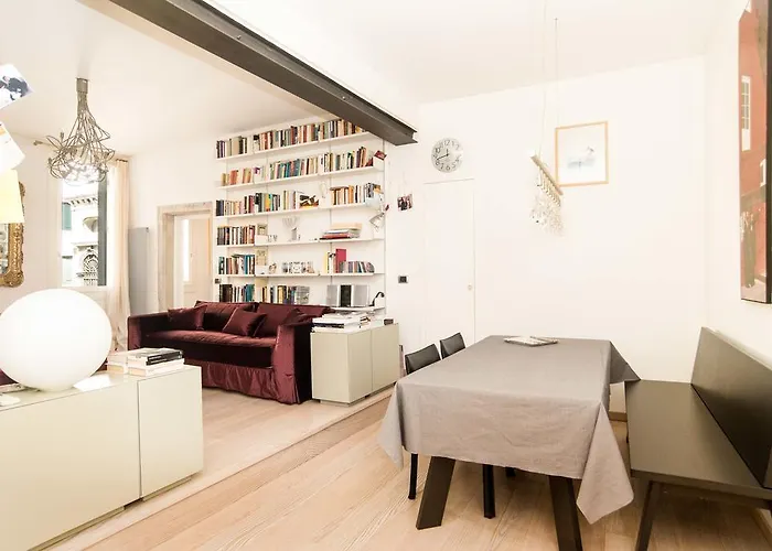 Ghetto Modern For 4,