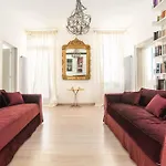 Ghetto Modern For 4,